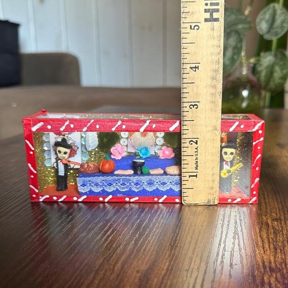 Day of the Dead Altar Shadow Box - Picture 7 of 7